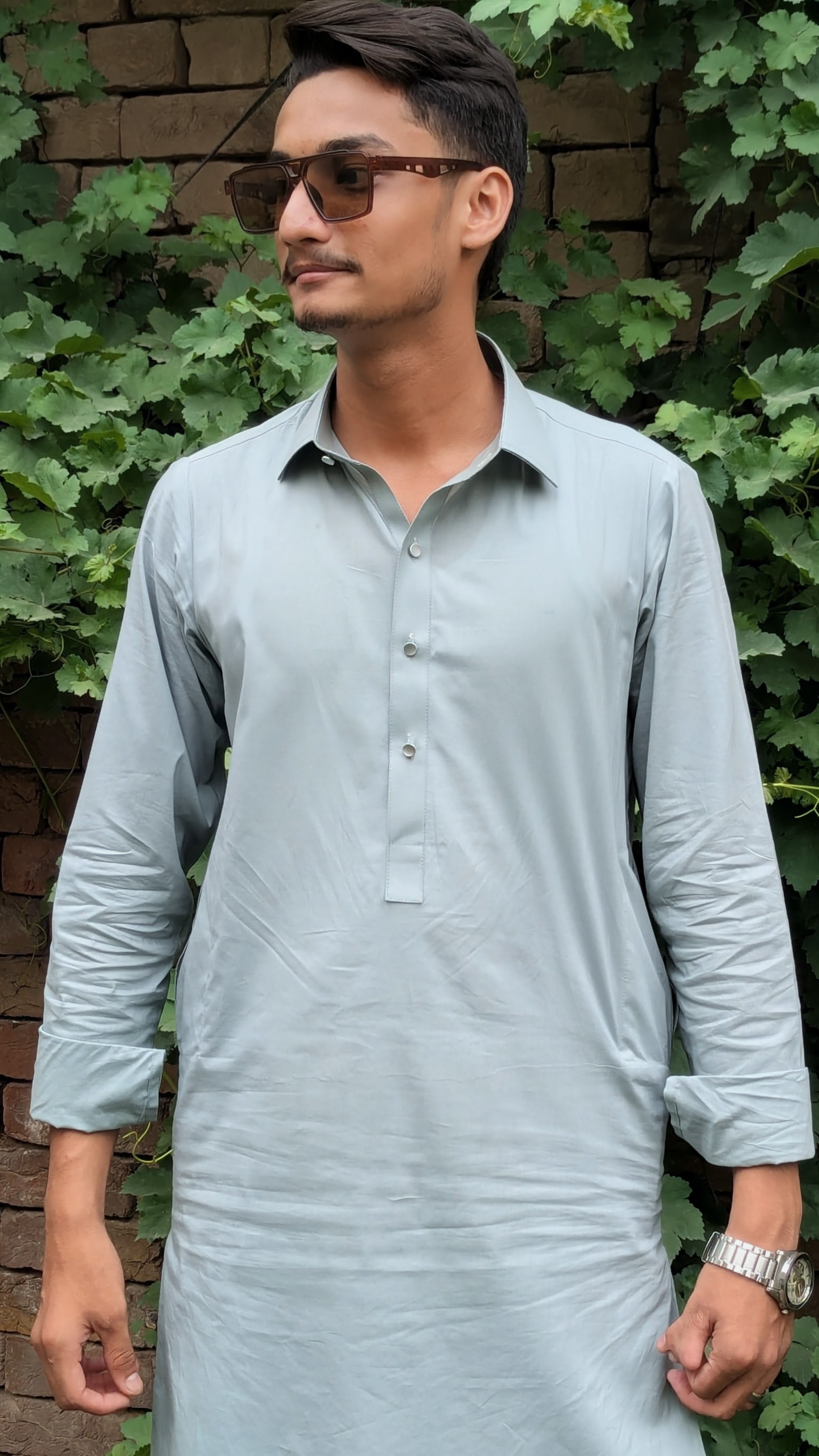 UMAR FAROOQ