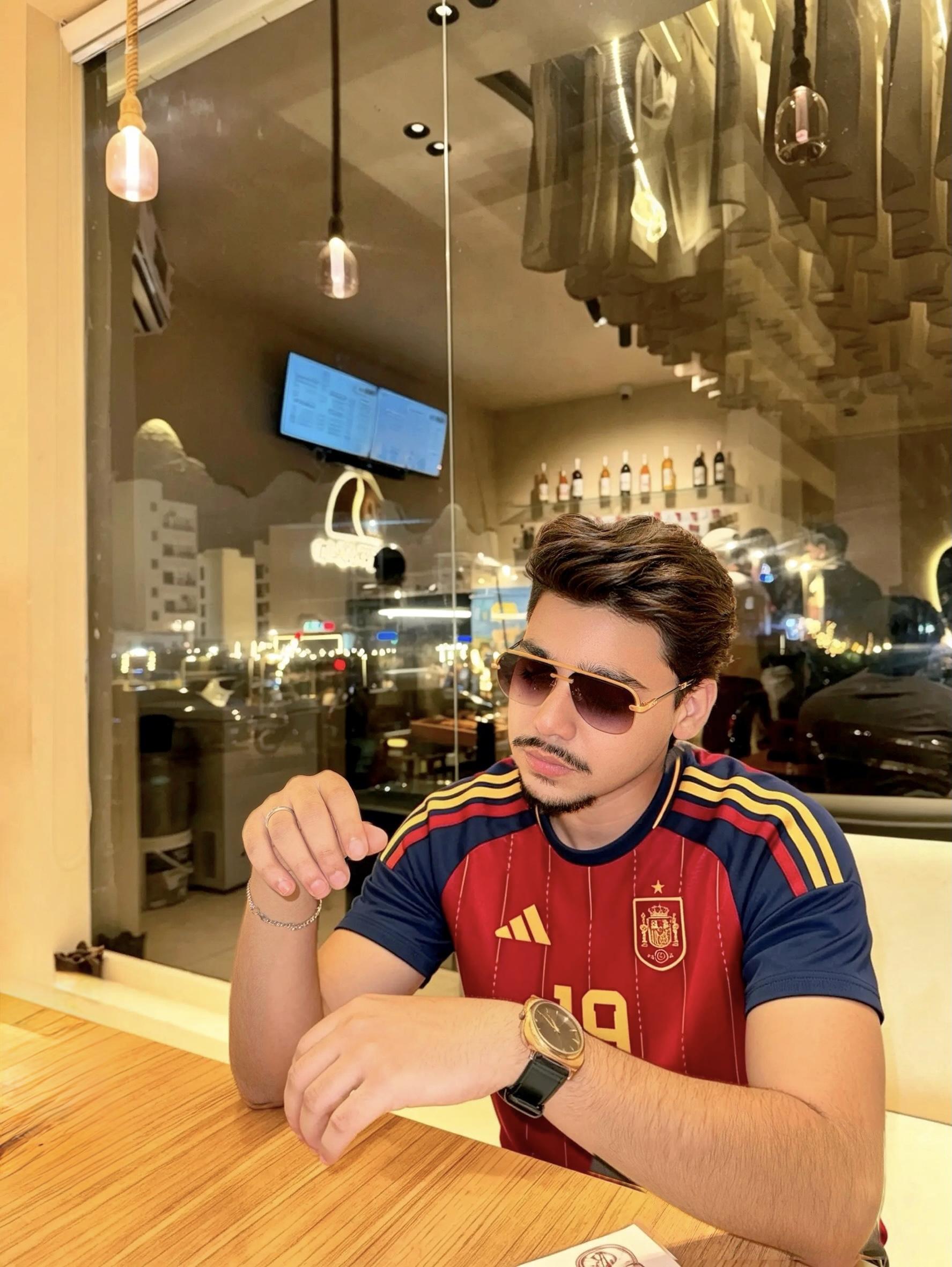 Subhan ali Khan